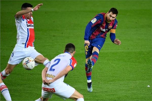 تشكيل مباراة برشلونة وباريس سان جيرمان اليوم في دوري أبطال أوروبا
