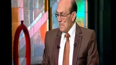 صورة محمد صبحي يبكي على الهواء حزنا على هادي الجيار..فيديو